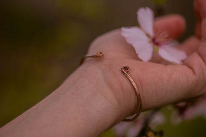 Spiral End Bracelet